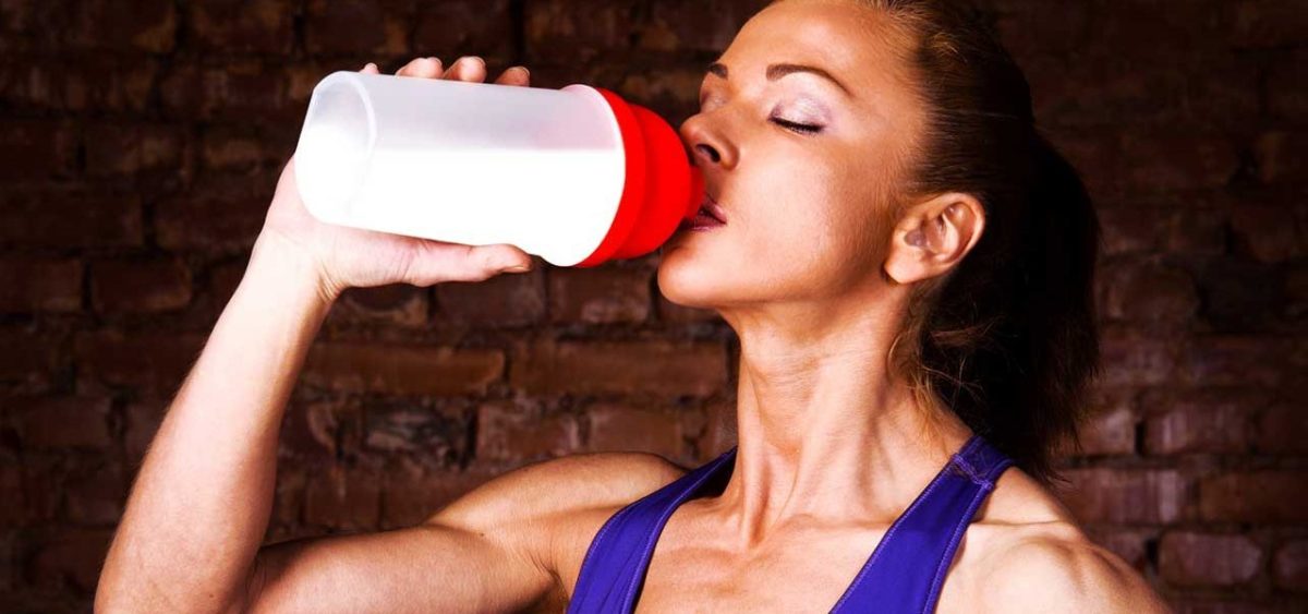 6 Benefits of Protein Shakes and Smoothies